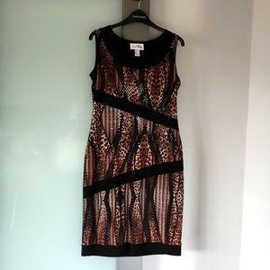 Joseph Ribkoff size 8 fully lines sleeveless dress with sequins
